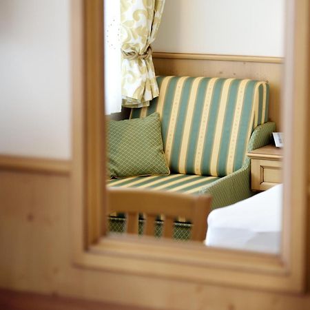 Aparthotel Garni Monte カルティッシュ エクステリア 写真