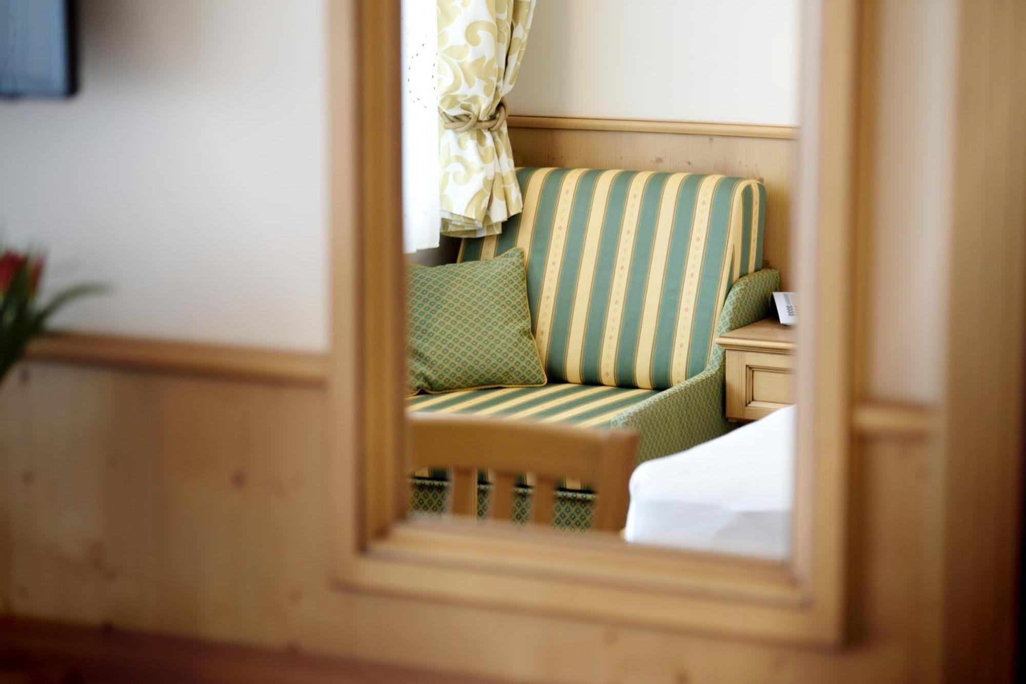 Aparthotel Garni Monte カルティッシュ エクステリア 写真