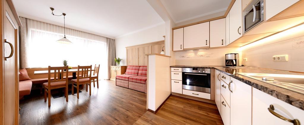 Aparthotel Garni Monte カルティッシュ エクステリア 写真